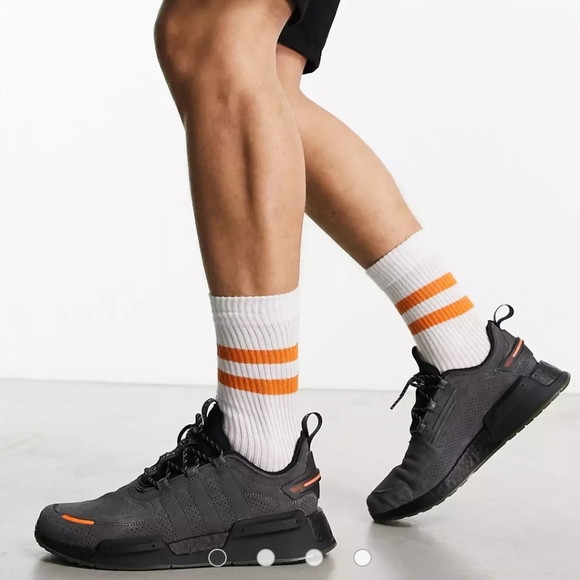 Adidas NMD_R1 V3 SHOES Dark Gray Black Men's Size 8.5 - Picture 2 of 12